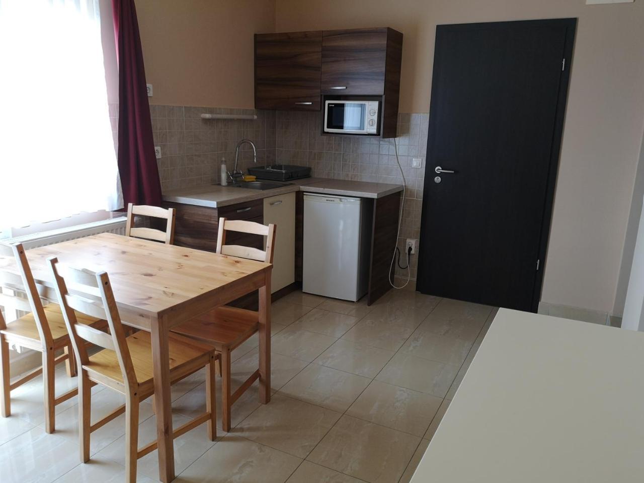 Borostyan Panzio Balatonfuered Bed & Breakfast Eksteriør bilde