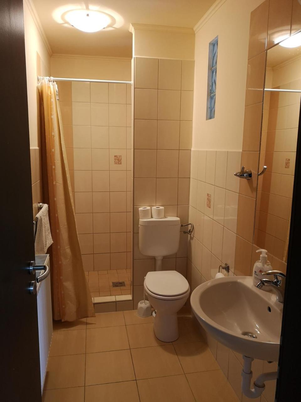 Borostyan Panzio Balatonfuered Bed & Breakfast Eksteriør bilde